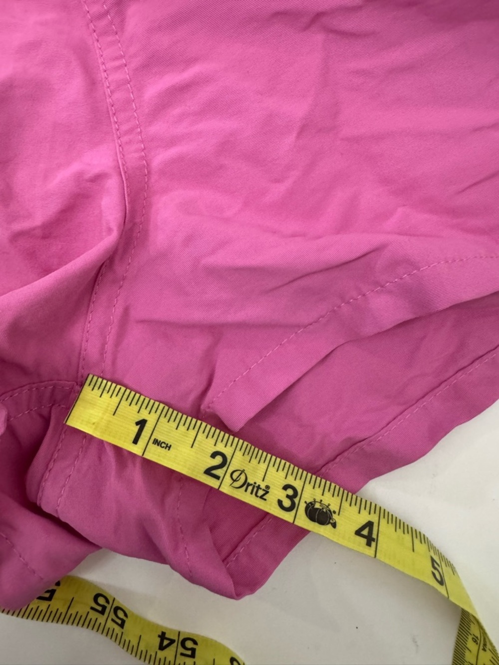 Patagonia Barely Baggies Magenta Pink Shorts Size Medium - Picture 5 of 9